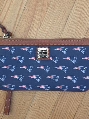 Dooney & Bourke Navy and Brown New England Patriots Wristlet